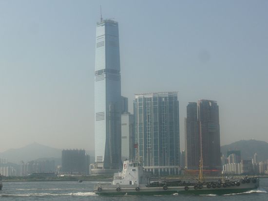 nicht mehr lange dann ist er der hoechste: und dann mit 
118 Stockwerken