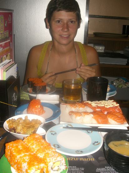 Zum Geburtstag gab's Julia's Lieblingsessen 
lecker sushi 