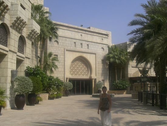 auch die eindrueckliche arabische Architektur haben wir uns nicht entgehen lassen 