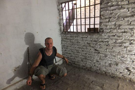 hätte sich Timo mal an die Regeln gehalten - Besuch im Gefängnis 