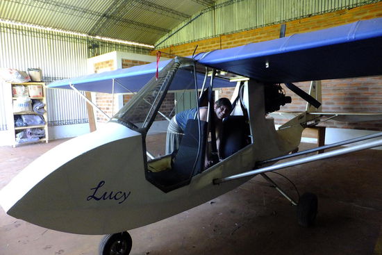 ... aber natürlich genießt er es auch den Wald aus der Vogelperspektive zu betrachten