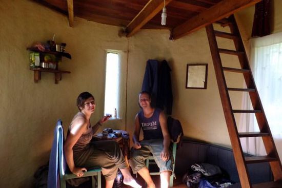 EG: Wohnzimmer und Yogazimmer