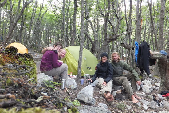 Abschlussfoto mit dem saucoolen Pärchen, mit denen wir einen Großteil der Tour gelaufen sind, es war ein SUPER Trip!