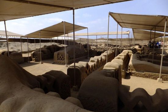 am nächsten Tag haben wir uns Ruinen angeschaut, die eigentlich echt sehenswert sind - wenn man nicht grad einen 'hangover' hat 