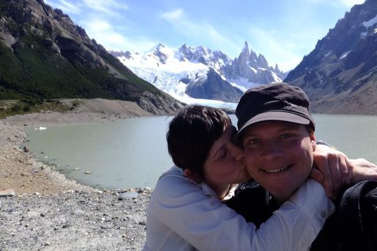 glückliche Weltenbummler