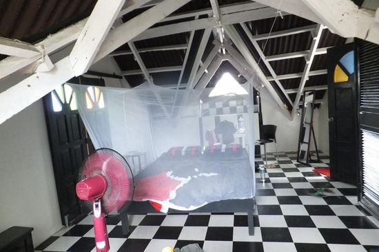 mal wieder Bilder wie wir "hausen".. könnt schlechter sein oder?!?