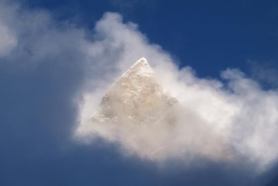 .. und einen Blick auf den Machapucharè gabs auch! 
Mir 6.997 m sicher nicht der höchste im Bergkessel, aber für mich wahrscheinlich der schönste!