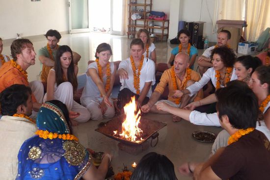 am letzten Tag hatten wir ein wunderschöne Abschlusszeremonie, begleitet von Gesängen...