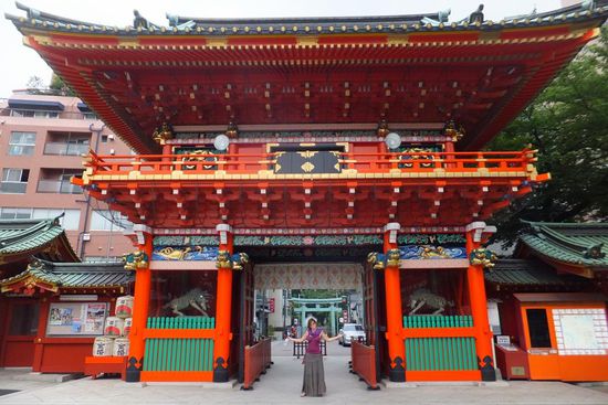 .. und kulturell interessante Schreine quer über die Stadt verteilt!