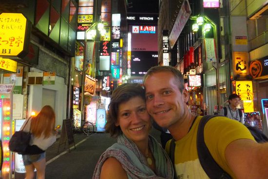 Tokyo hat uns wirklich fasziniert!
Schade dass wir hier nur 4 Nächte bleiben können...
... denn schon morgen gehts weiter im Eiltempo nach China - Shanghai!
Aufregende Finalwochen......  