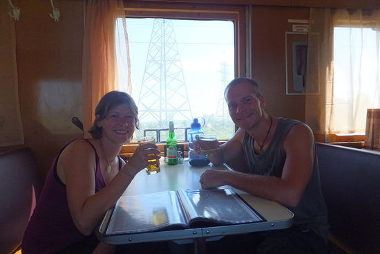 **cheers** auf euch! 
Bis BALD!