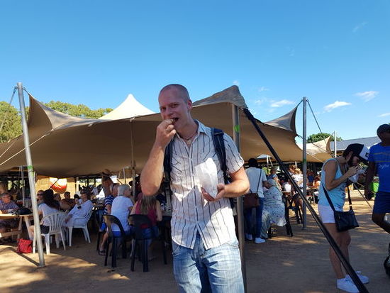 die Einheimischentipps sind immer noch die Besten - hier waren wir auf nem großen Wochenmarkt im Umland von Durban