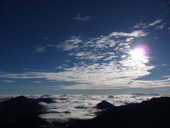Ueber den Wolken auf dem Gipfel des Haleakala
auf 3000 m.