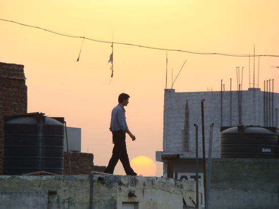 Auf der Dachterrasse im Hotel Ajanta in Delhi