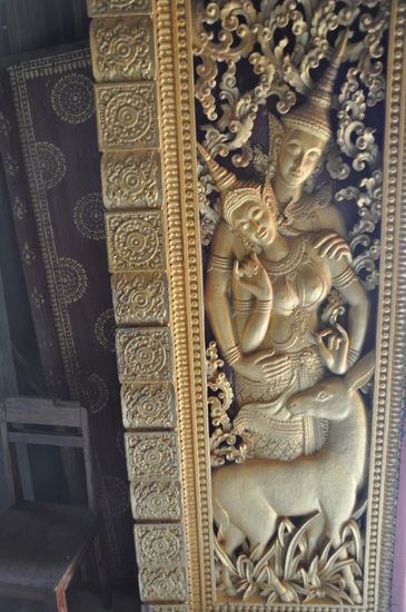 Teil einer Flügeltür, die zu diesem tollen Raum führte.