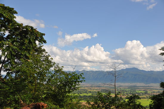 Blick auf die Ebene kuz vor Phongsavan