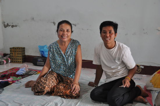 Besuch bei Thais Tante in Vientiane.