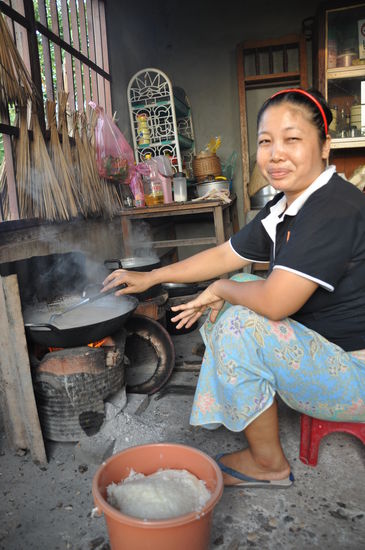 Zubereitung von Sticky Reis.