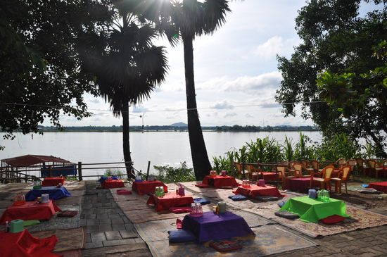 Fondueplatz am Mekong 