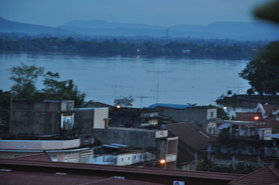 Blick von der Dachterasse des Hotels