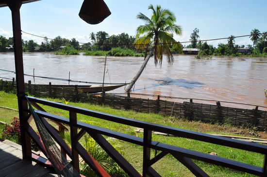 Von der Veranda aus einen tollten Blick auf den Mekong