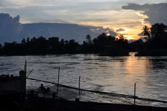 Badestelle und Sonnenuntergang, alles aus der ersten Reihe 
