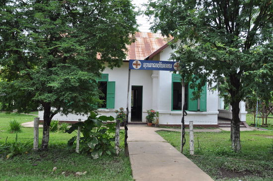 ... und sein Krankenhaus. Auch Hühner haben Zutritt 