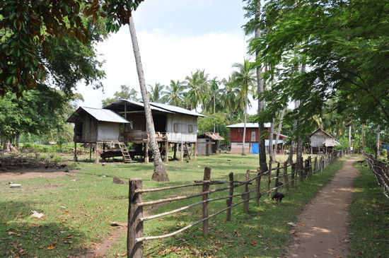 Besuch auf der Insel Don Det