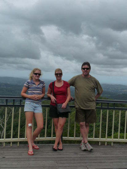 Bewoelkte Aussicht auf die Sunshine Coast