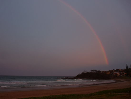Sonnenuntergang mit Regenbogen von unserem Campingplatz aus