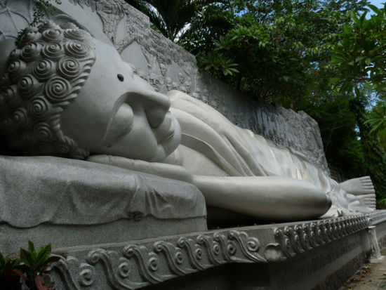 Liegender Buddah