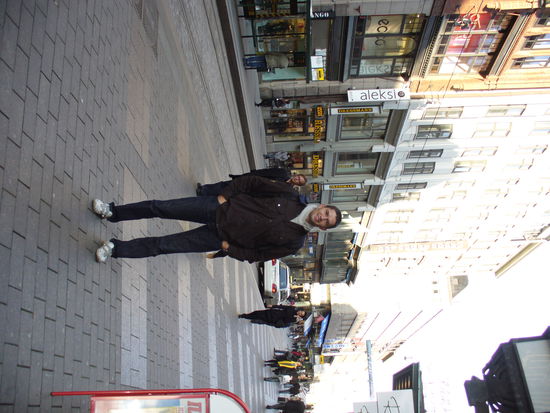 Schatzi in Schraeglage in Helsinki