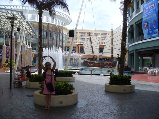 Innenhof von YOUNGCEYLON