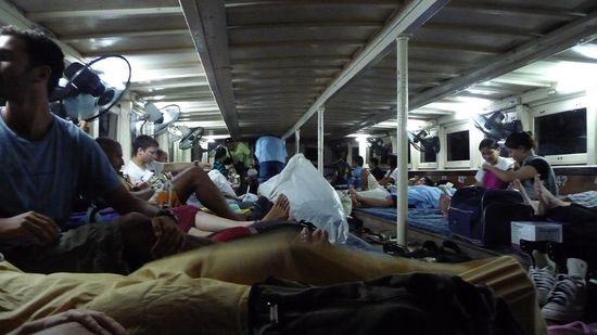 Nachtfaehre nach Surat Thani, noch sind alle guter Dinge