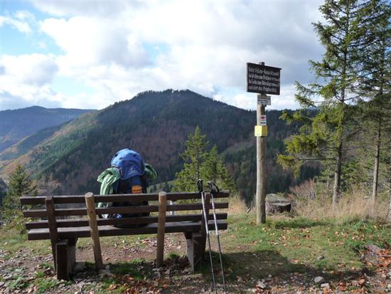 Mahlzeit mit Blick auf den Belchen (im Hintergrund, 1404m)