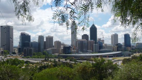 Perth - hier leben ueber 90% der Westaustralier, sind aber trotzdem nur 2 Mio.