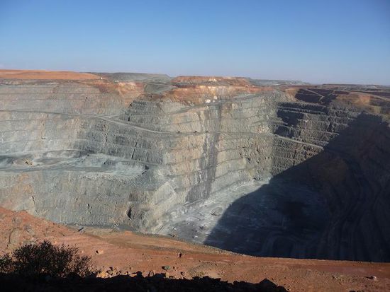 Bob der Baumeister, Bagger Bodo's und Gerti's Paradies 