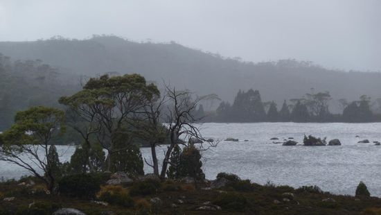 Lake Windmere..ca. 25km nach Start. Absolut unberuehrte Natuer hier.
