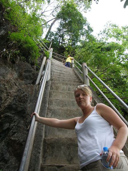 Ziemlich steil und an jeder Ecke schnappten die "Bergsteiger" nach Luft!
