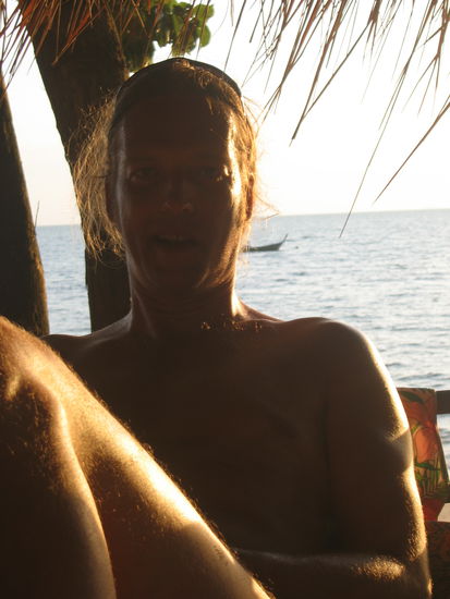 an meine Kollegen von Station 6: Weiss noch nicht, ob ich wiederkomme, Weihnachtsgeld bitte trotzdem ueberweisen.......