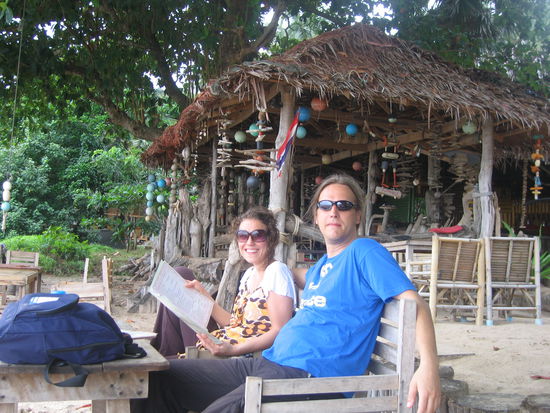 Oh mein Gott!! sehe ich da nen Ansatz von Bauch ?!?....