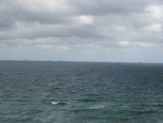 Die Warteschlange am Horizont