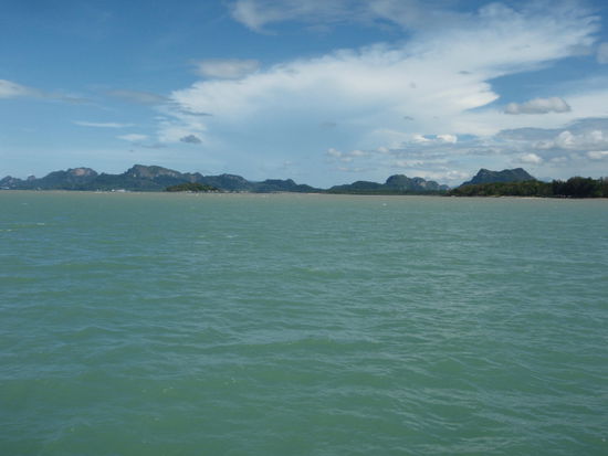 Die letzten Blicke auf die schöne Welt des Süden Thailands.