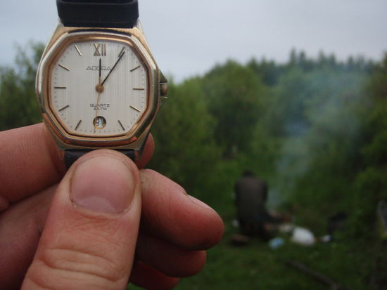 Kurz nach Mitternacht in der nähe des nördlichen Polarkreises. So hell blieb es bis Sonnenaufgang