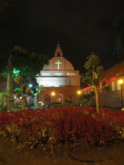 Die Christ Church Melaka bei Nacht