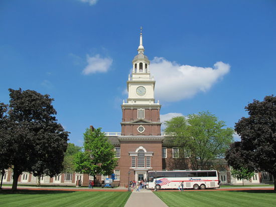 Das Museum von außen, leider is der Bus ewig net gefahren