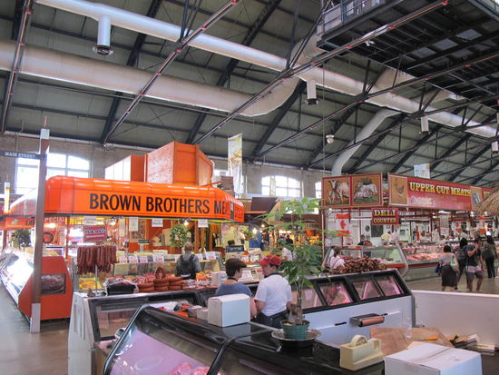 Und etz von Innen (hat mich etz net umgehauen, is halt ein Markt, wie es ihn in vielen Städten gibt)