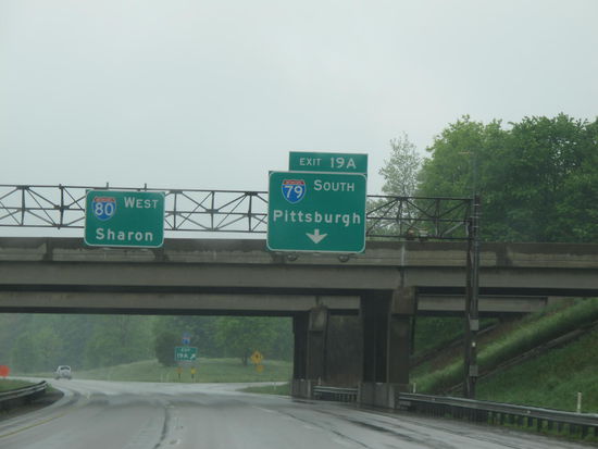 Rechts muß ich weg, hab ich fast verpasst 