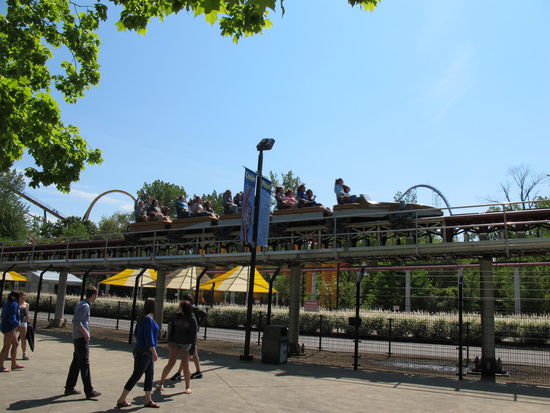 Die schießen grad los