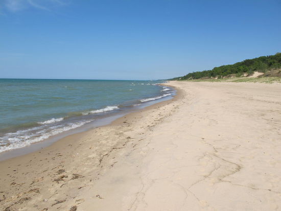 Zum Hinlegen in Badehose zu frisch